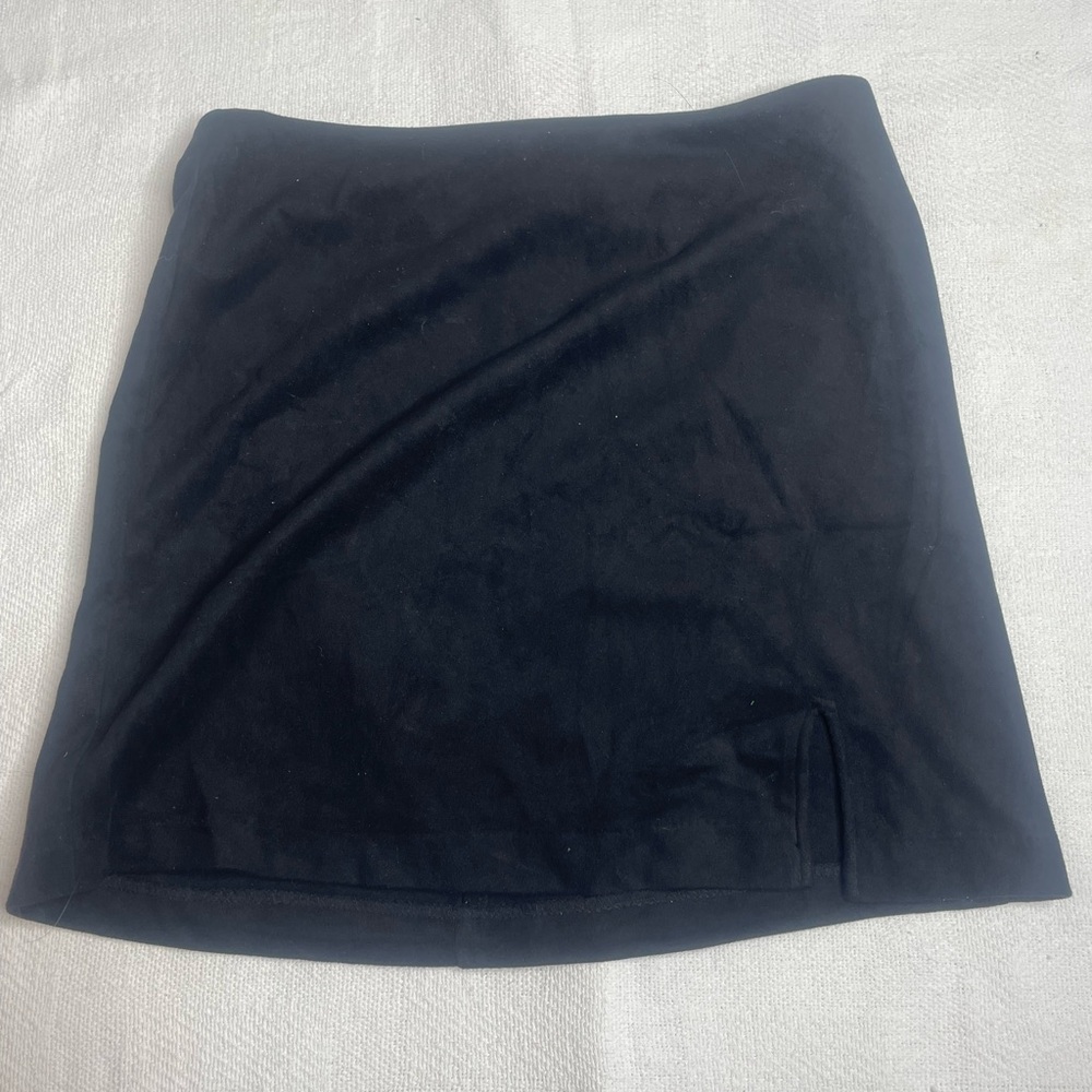 Forever 21 Black Mini Skirt